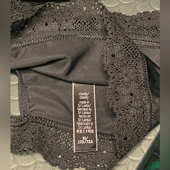 PINK Victoria's Secret Multicolor Lace and Star Panties Set - Picture 11 of 12